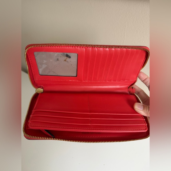 Michael Kors Jet Set Travel Large Logo
Continental Wristlet - Picture 3 of 10